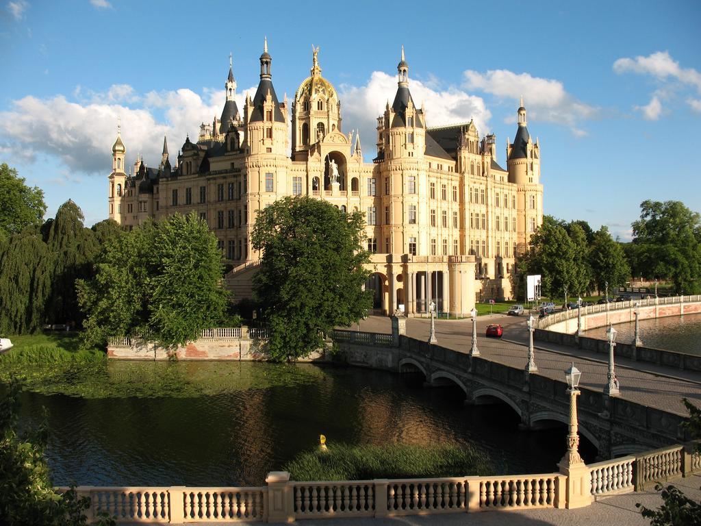 A&S Ferienzentrum Schwerin Otel Schwerin  Dış mekan fotoğraf